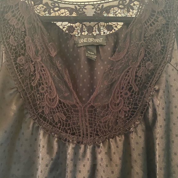 Lane Bryant Swiss Dot and Lace in Black 🖤 - Picture 2 of 5